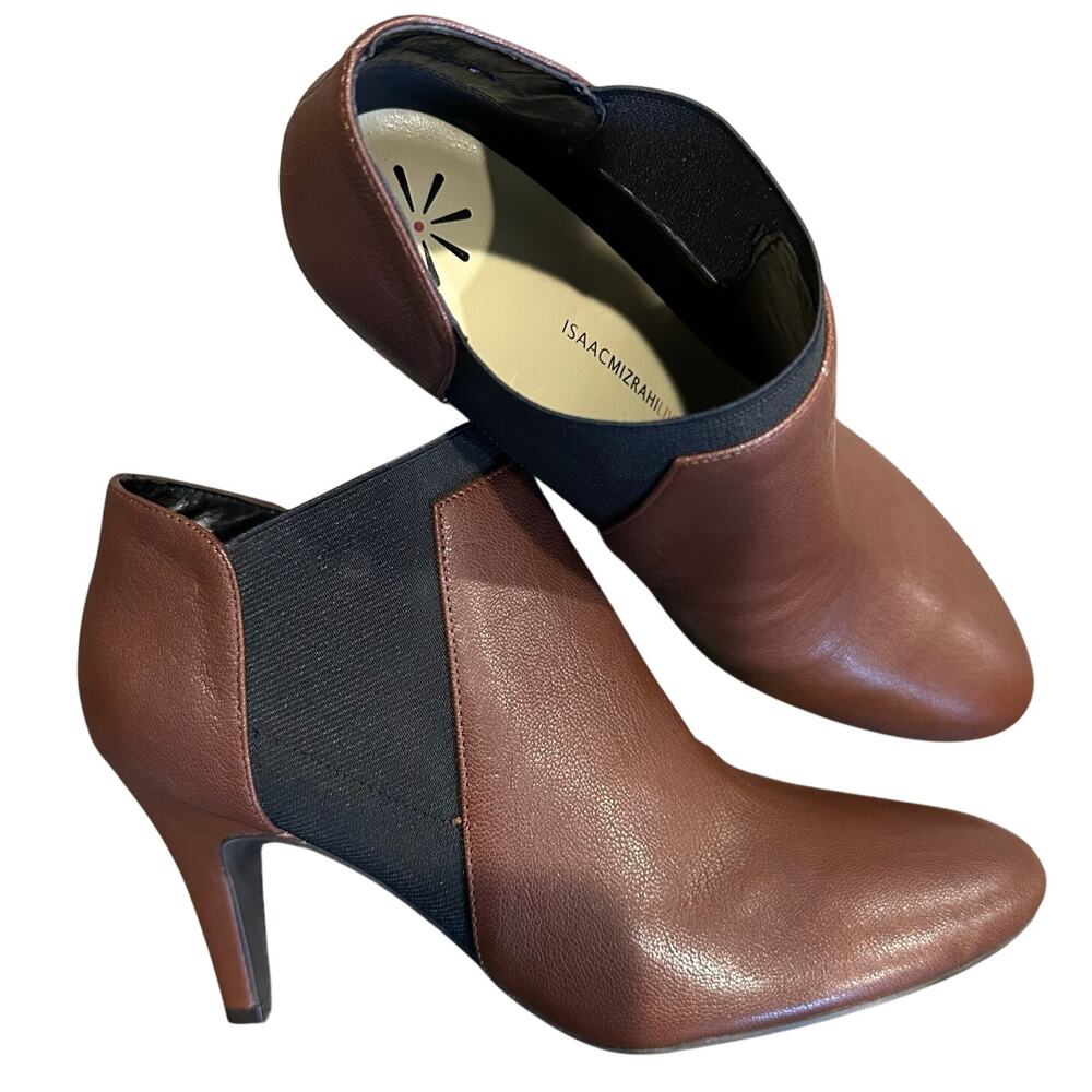Isaac Mizrahi Two Toned Leather Viviana Bootie 10M Brown Elastic Stretch Pull On